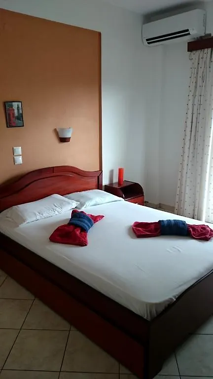 Petrino Apartman Szárti Görögország
