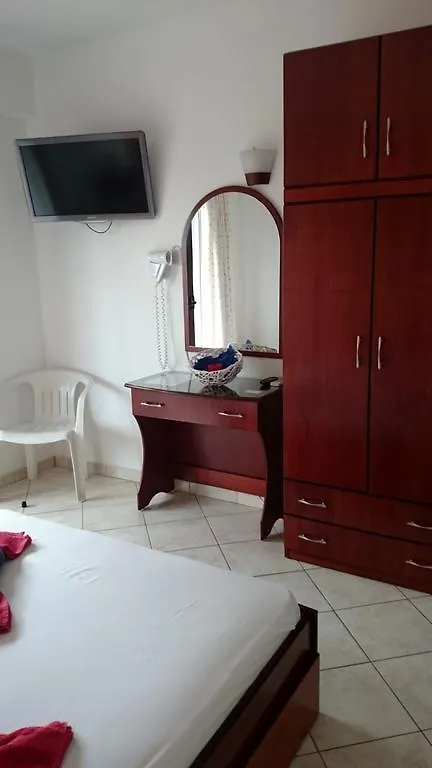 Petrino Apartman Szárti Görögország