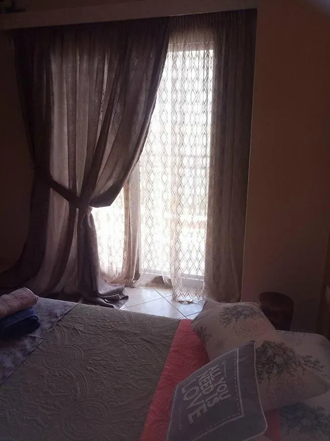 Petrino Apartman Szárti 0*,  Görögország